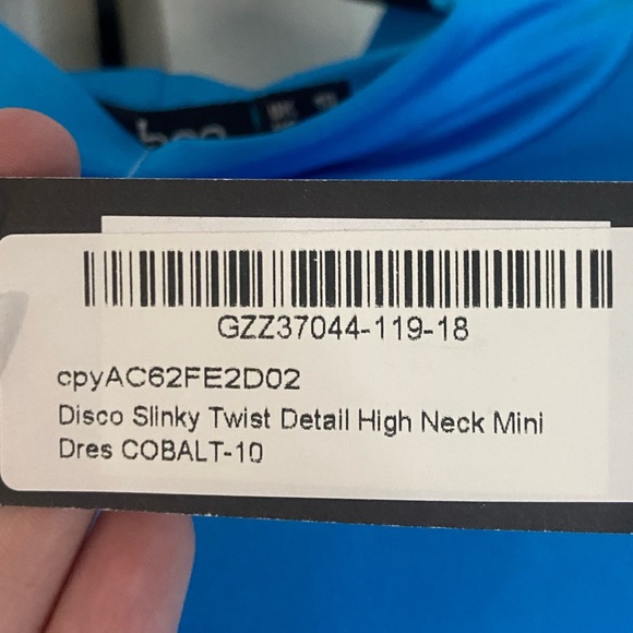 BOOHOO DISCO SLINKY TWIST DETAIL HIGH NECK MINI DRES - Picture 6 of 6